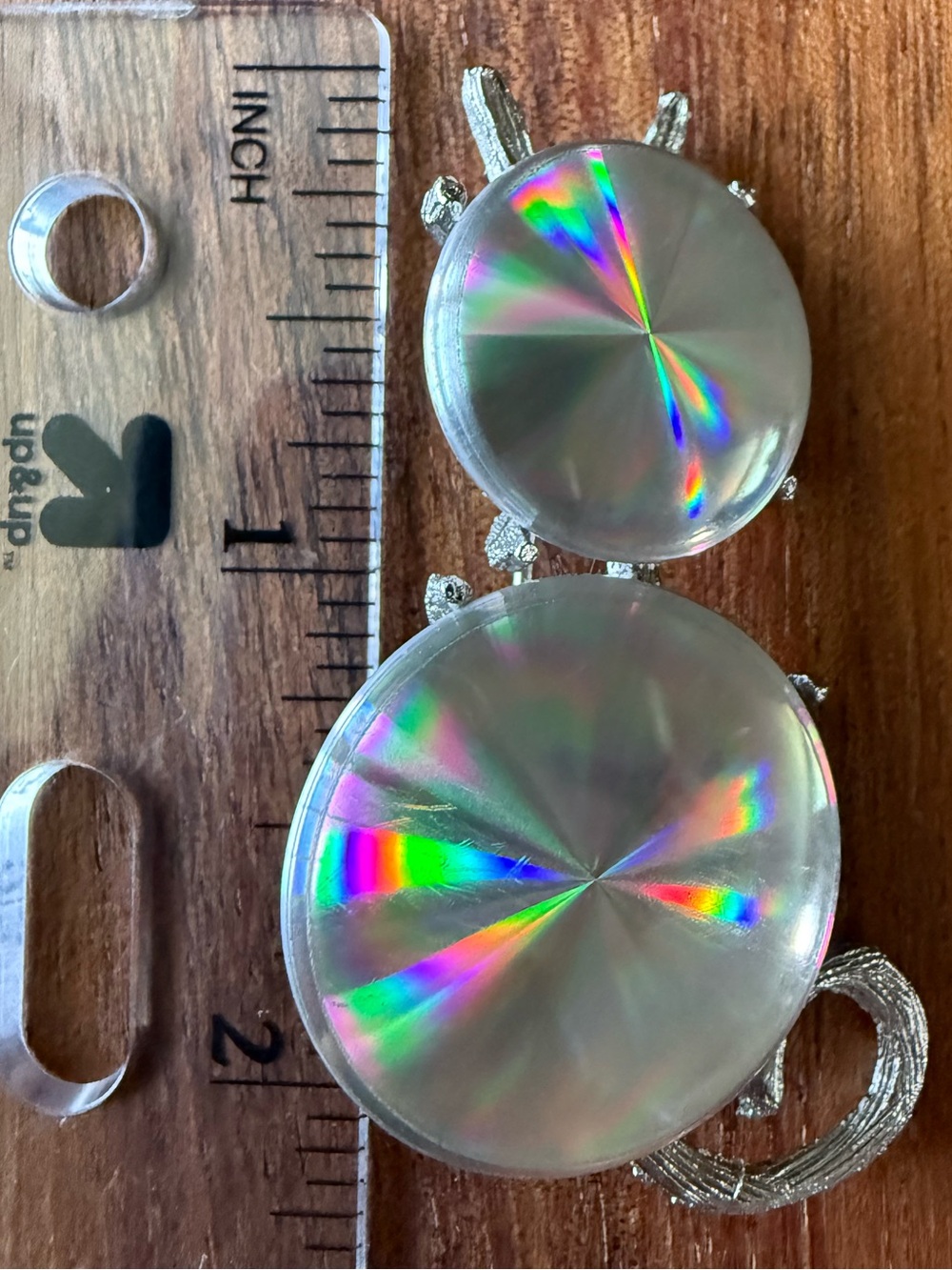 VTG Jewelrama 1961 Silver Holographic Cat Round Brooch - Iridescent Kitten Pin